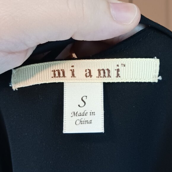 #202 3/$18 - Miami Black Tank Top Size S - Picture 5 of 6